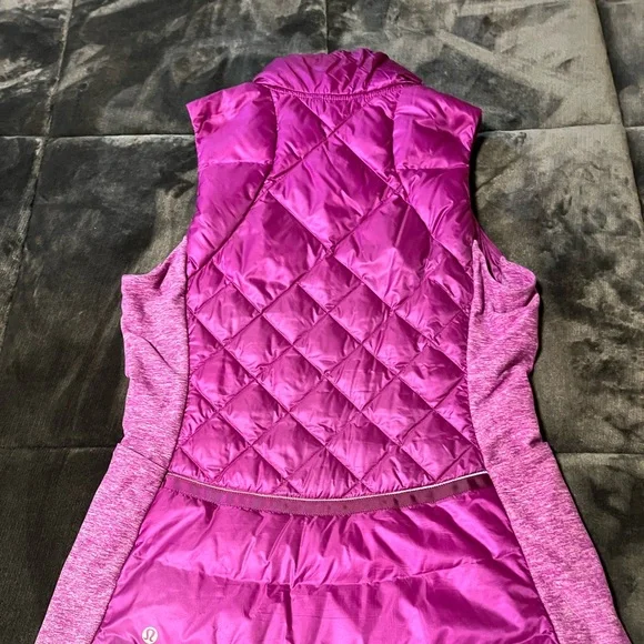Lululemon Down for a Run Vest Tender Violet - Picture 6 of 8